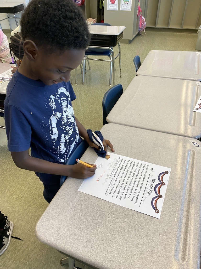 Mrs. Schimizz's 2nd grade class learned about Constitution Day and signed a Classroom Constitution. They walked around to sign everyone's copy!