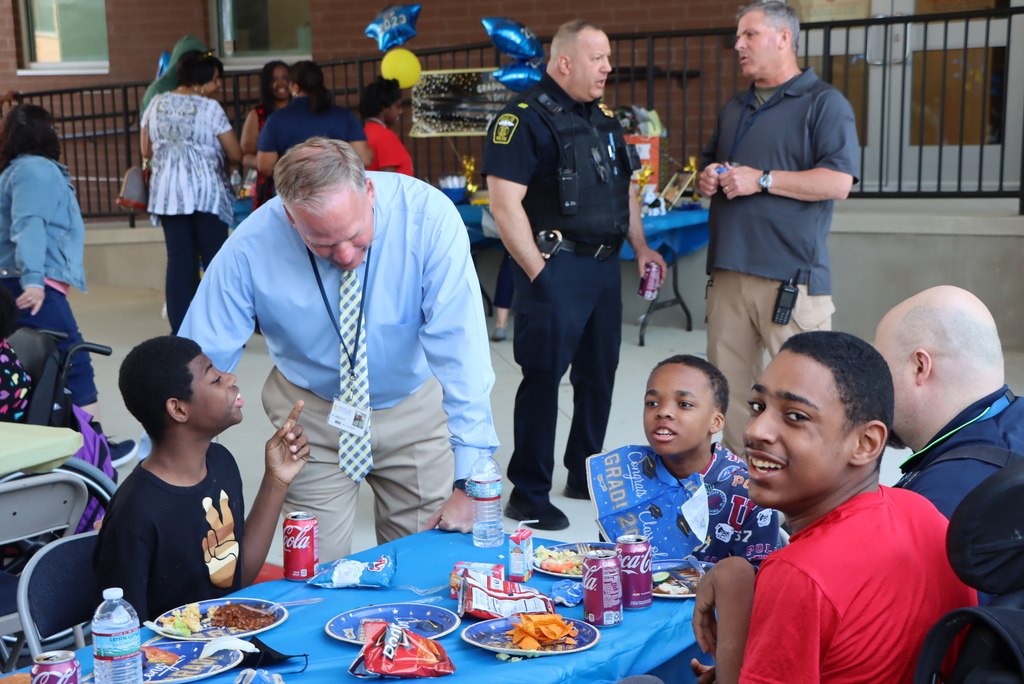 Students and staff enjoy the cookout